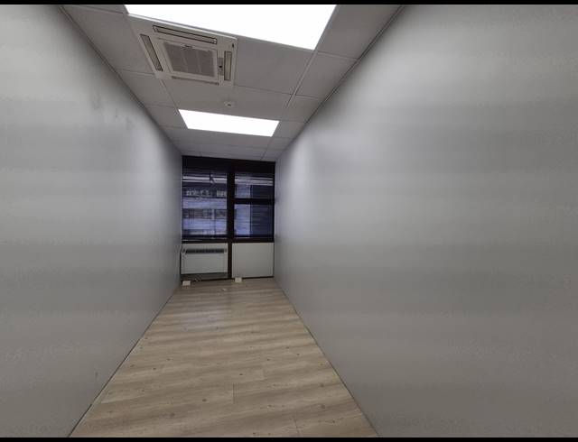 712M² OFFICE TO LET IN SANDTON CENTRAL